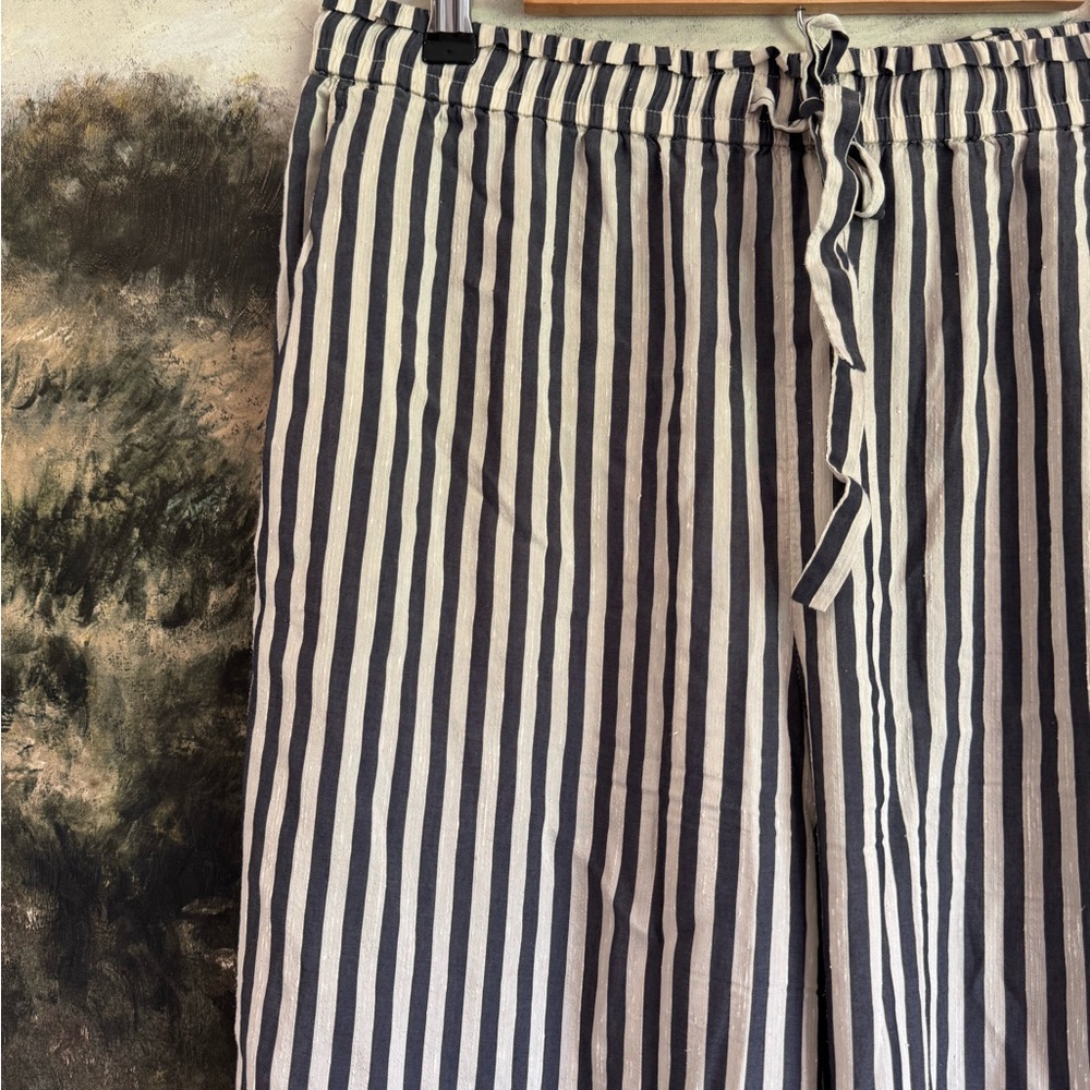 Jenni Kayne Black and White Striped Cropped Pants